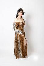 Load image into Gallery viewer, Loretta Allure Dress-Gown
