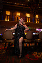 Load image into Gallery viewer, Obsessions of a Velvet Starlet in Black