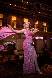 Obsessions of a Velvet Starlet in Pink