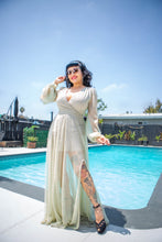 Load image into Gallery viewer, Champagne Stardust Temptress
